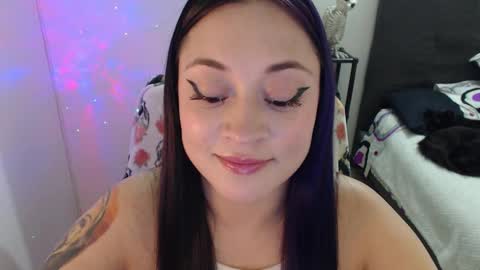 mia online show from February 2025 10:12:01 PM