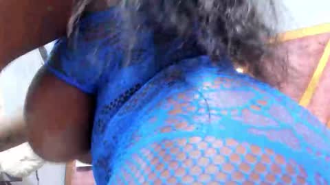 Mia online show from March 2026 11:37:01 AM