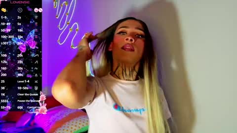 Snapshot of mia_califa_01 chatting on May 2026 03:23:02 AM mia califa online show from May 2026 03:23:02 AM