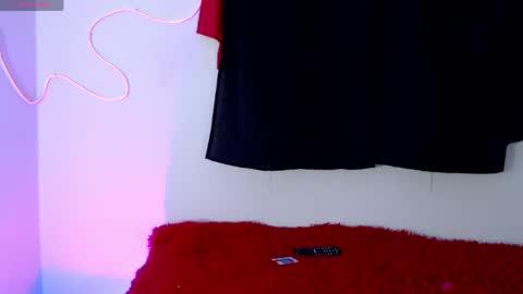 Snapshot of mia_califa_01 chatting on May 2026 06:42:02 AM mia califa online show from May 2026 06:42:02 AM