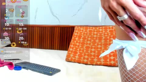 Mia Conde online show from February 2025 01:13:02 PM