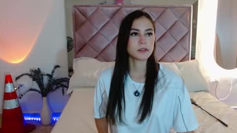 Mia Dark online show from November 2025 03:41:01 AM