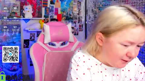 Mia online show from March 2026 03:11:01 AM