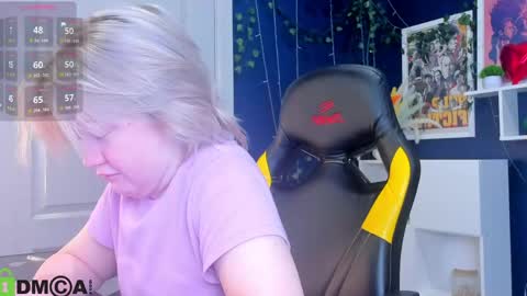 Snapshot of mia_ferd chatting on May 2026 03:13:01 AM Mia online show from May 2026 03:13:01 AM