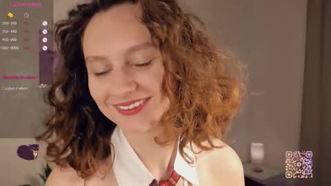 Mia  online show from September 2025 09:42:02 AM