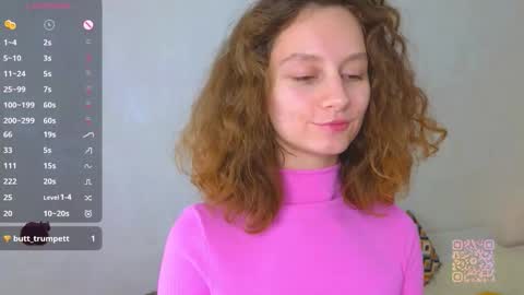 Mia  online show from October 2025 02:37:01 PM