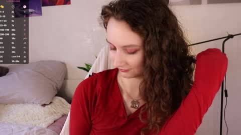 Mia  online show from May 2026 09:59:01 AM