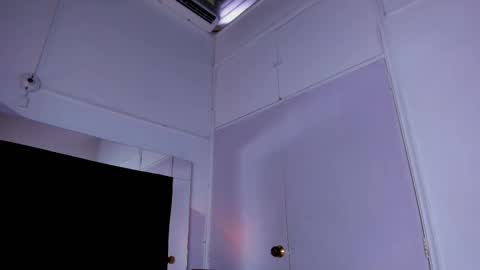 MIA online show from March 2025 09:20:01 PM