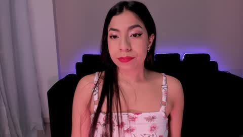 Mia online show from January 2025 12:48:01 PM