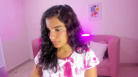 mia_greco1 online show from November 2025 11:54:01 AM