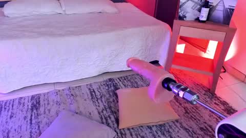 Val  online show from January 2025 11:13:01 PM