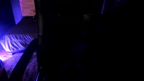 Val  online show from January 2025 08:21:01 PM