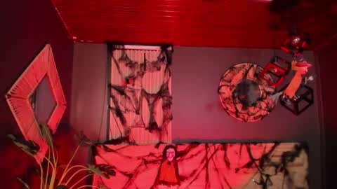 Val  online show from October 2025 11:21:02 AM