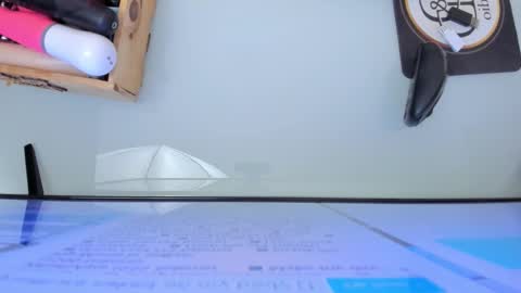    online show from January 2025 12:27:02 PM