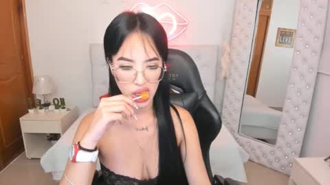    online show from January 2025 12:58:01 PM