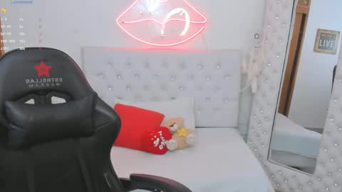    online show from January 2025 04:00:02 PM