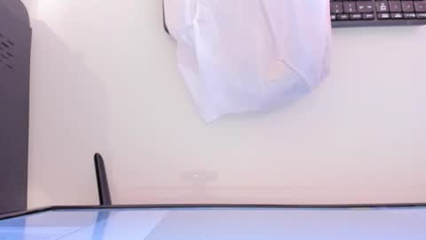    online show from October 2025 12:02:02 PM