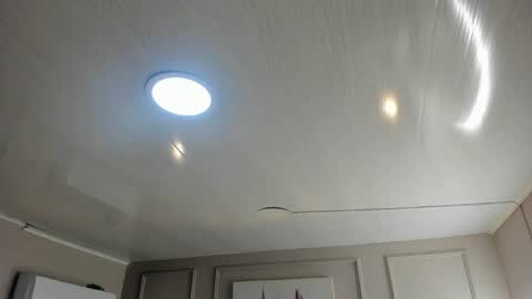 Mia online show from October 2025 02:34:01 AM