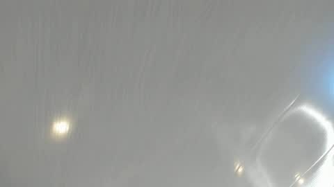 Mia online show from November 2025 02:43:02 AM