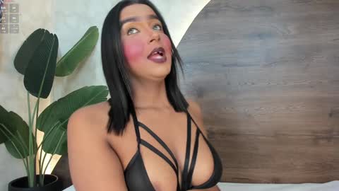 mia_lacy online show from February 2025 07:27:02 PM