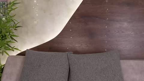 mia_lacy online show from December 2025 09:22:01 PM