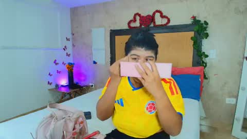 MIALOPEZ      .     Y      .      online show from July 2026 11:03:01 AM