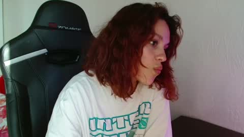 mia_luiza online show from June 2026 03:12:01 PM