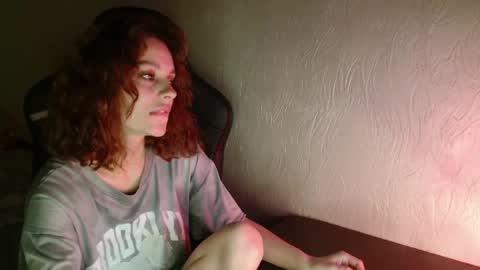 mia_luiza online show from June 2026 09:37:01 PM