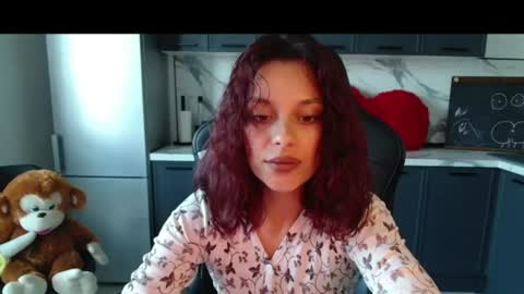 mia_luiza online show from June 2026 09:46:02 AM