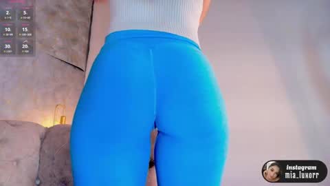 mia_luxor online show from December 2025 11:49:02 AM