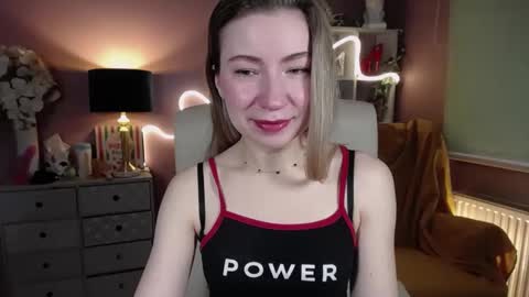 Mia online show from February 2025 07:35:01 AM