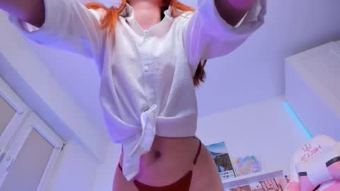 Mia online show from March 2026 02:26:01 AM