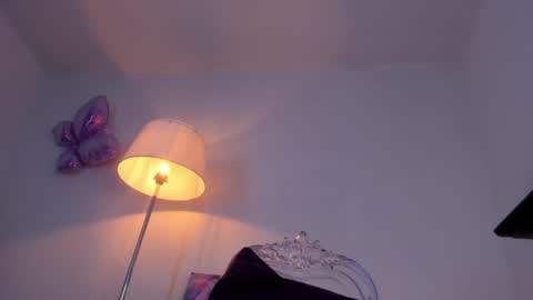 MIA online show from April 2026 09:39:33 PM