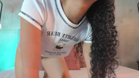 Snapshot of mia_phalmerr chatting on May 2026 12:02:02 PM Mia Phalmer online show from May 2026 12:02:02 PM