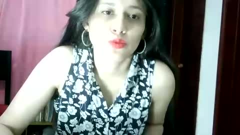 Snapshot of mia_robeerts chatting on September 2025 08:09:01 PM mia_robeerts online show from September 2025 08:09:01 PM