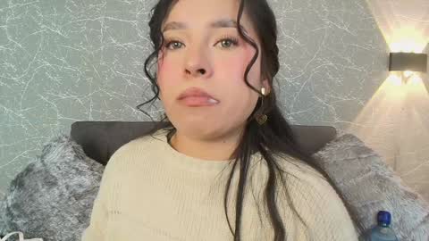 Mia Roux online show from January 2025 07:28:02 PM