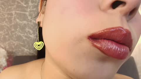 Mia Roux online show from January 2025 12:36:01 AM