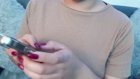 Mia Roux online show from September 2025 07:08:02 PM