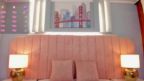 Mia online show from December 2024 01:44:02 PM