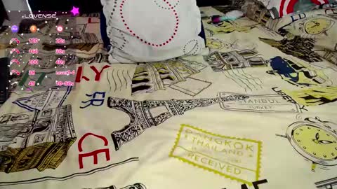 Mia online show from December 2024 06:35:02 PM