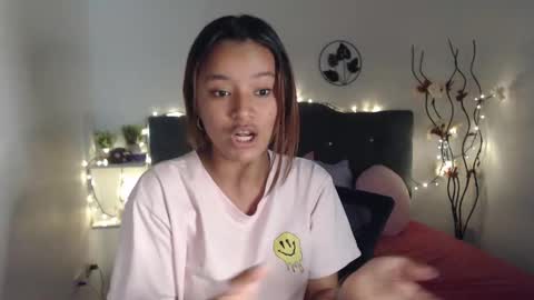 Snapshot of mia_sweetdc chatting on December 2024 07:06:01 PM mia_sweetdc online show from December 2024 07:06:01 PM