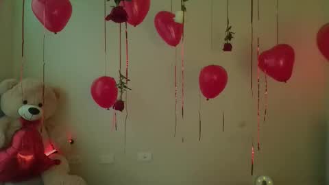 Snapshot of mia_thopsom chatting on February 2026 04:59:01 PM mia_thopsom online show from February 2026 04:59:01 PM