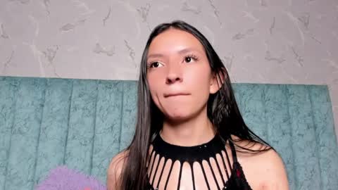 Snapshot of mia_velmont chatting on June 2026 06:52:02 AM Miaaa online show from June 2026 06:52:02 AM