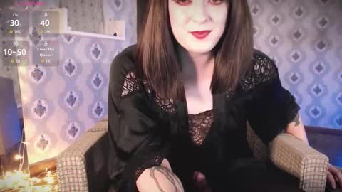 mia_wallase online show from September 2025 10:57:02 PM