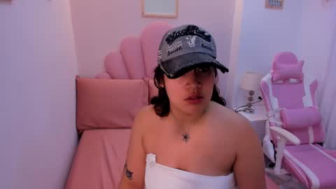 mia_yeager online show from September 2025 04:36:02 AM