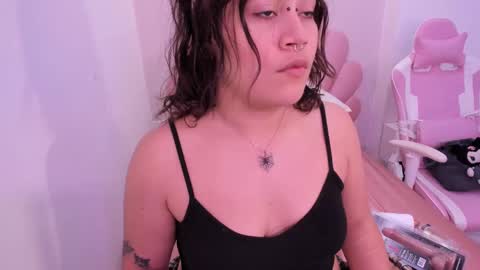 mia_yeager online show from October 2025 03:15:02 AM