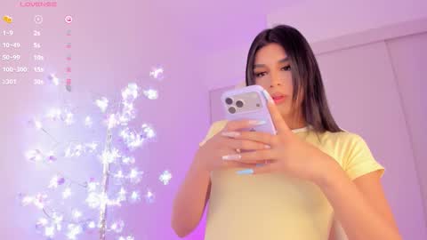 Snapshot of mia_yourmommy chatting on February 2026 03:22:01 AM online show from February 2026 03:22:01 AM