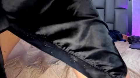 Mia online show from February 2025 03:03:01 PM