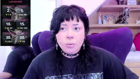 Mia online show from January 2026 12:44:02 PM