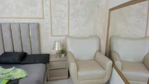 Snapshot of miaasummer chatting on February 2026 11:37:02 AM Miaasummer online show from February 2026 11:37:02 AM